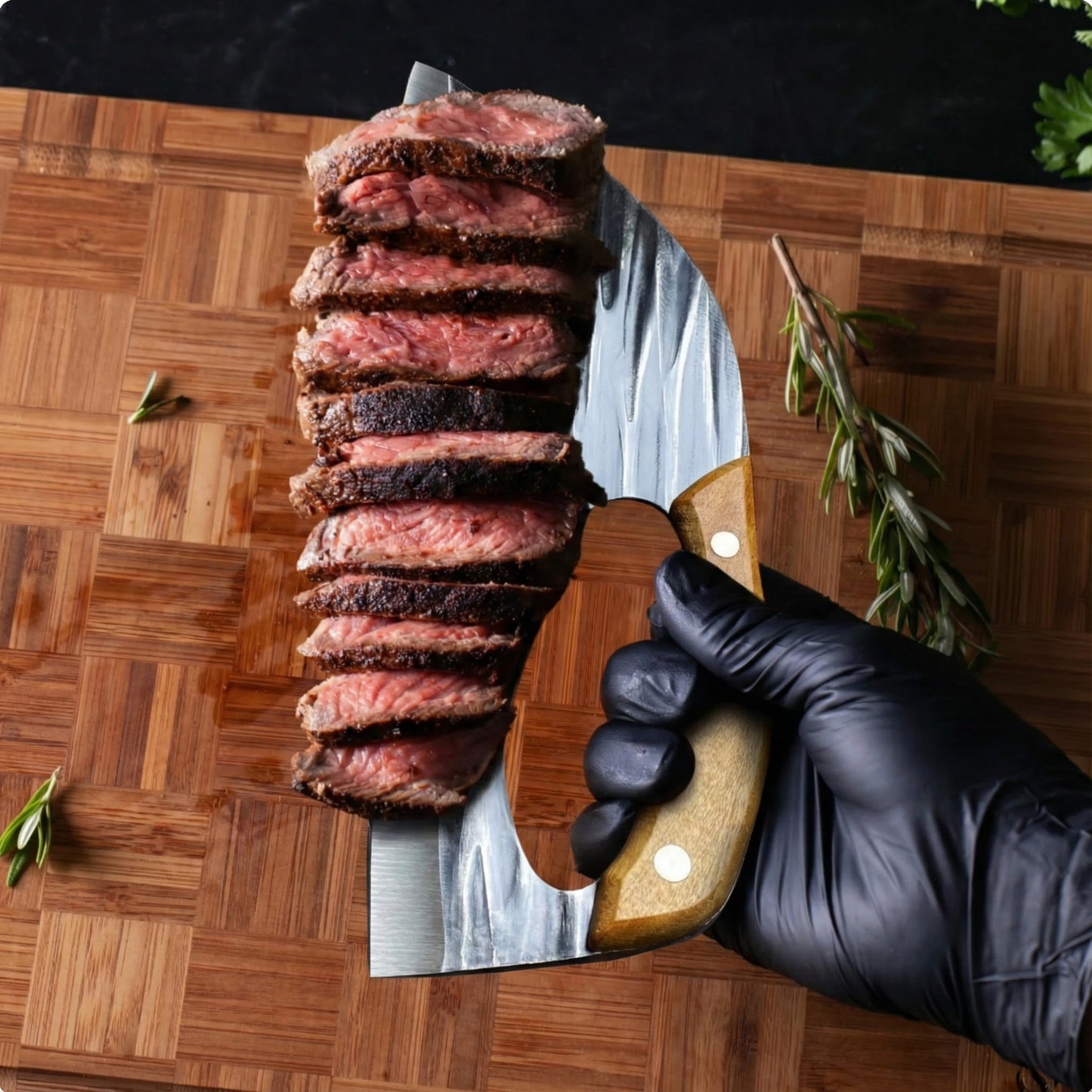 Signature No.01 — The Blackforge Knife